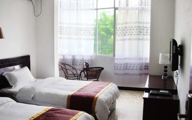 Water Yue Pavilion Shangpin Home Stay