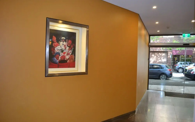 Potts Point Chic, Sydney Apartment