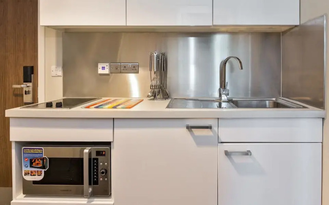 Pure CityStay Paris Gardens