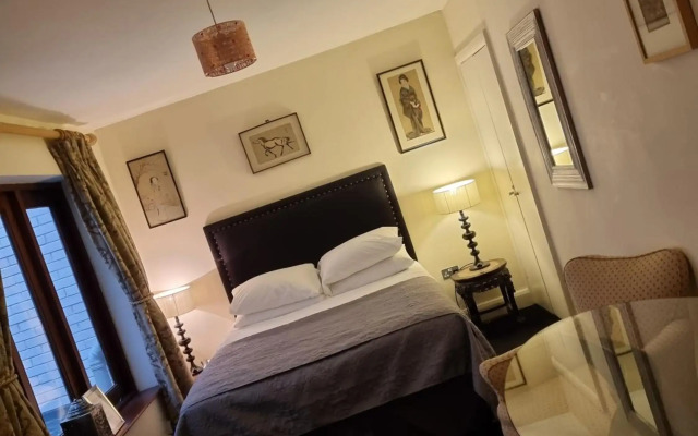 The Racquet Club Hotel