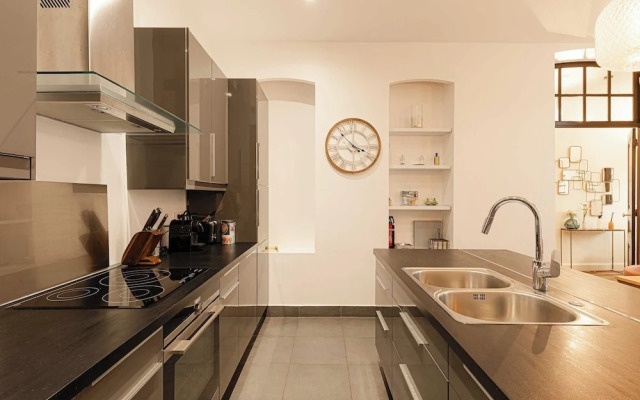 Spacious House - AC- 5br-12p- Deauville