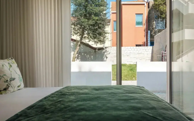 Acm002 Bombarda Homes, Pet Friendly Garden House