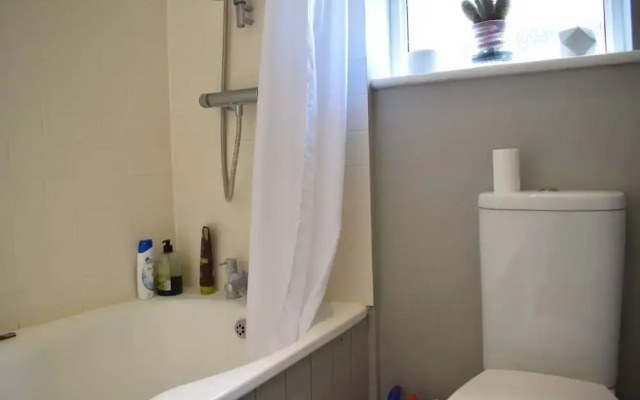 Holloway 3 Bedroom Apartment With Garden