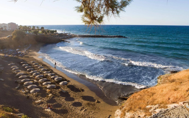Panormo Beach