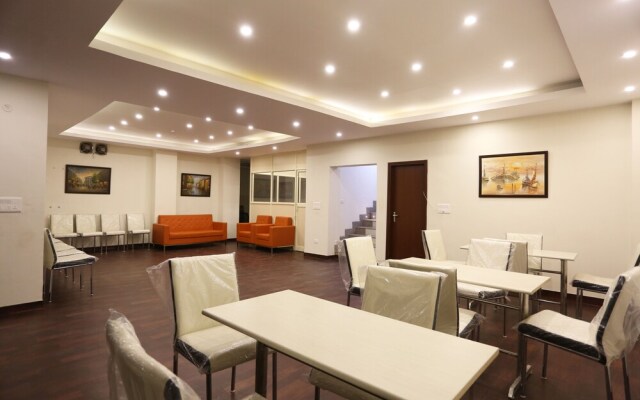 FabHotel Zineb