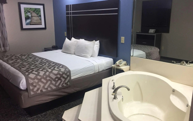 Red Roof Inn & Suites Jackson - Richland