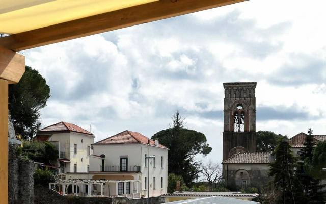 Ravello House