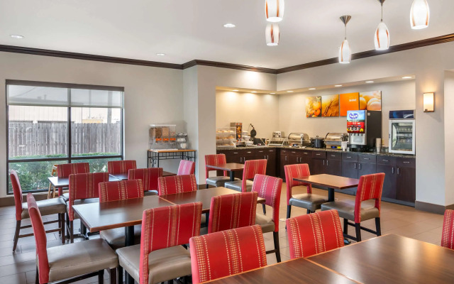 Comfort Suites Manhattan