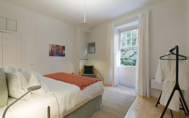 B28 Apartments