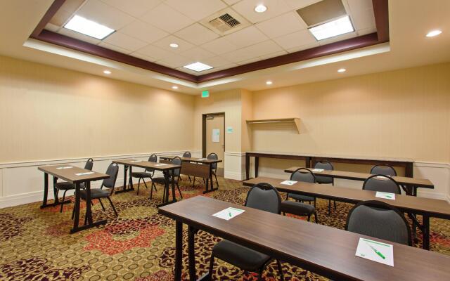 Holiday Inn Seattle Downtown by IHG