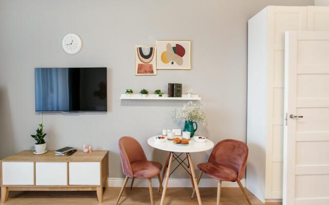 RoomyRoom (РумиРум) на проезде 5-й Предпортовый