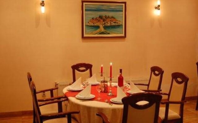 Hotel Montenegro