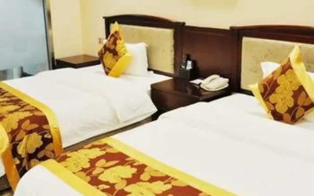 Longcheng Hotel