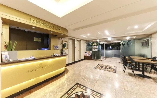 Major Hotel