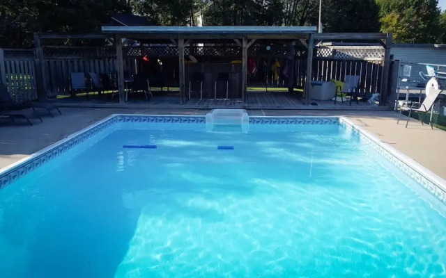 Sunnylea Resort