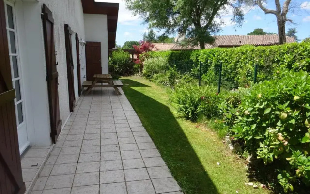 Landaise chaleureuse idéale pour 1 couple, enfants