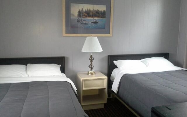 Bay Lake Inn (Frontiersman Motel)