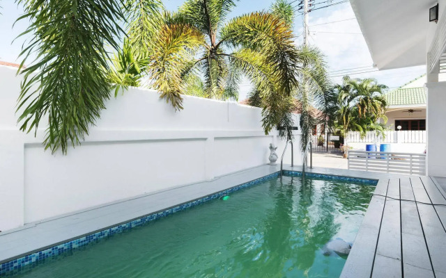 Baan Suk Sabai By Favstay