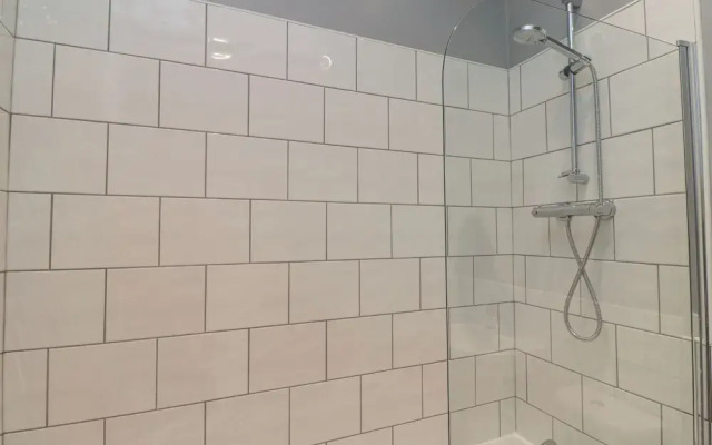 Malcolm Miller House