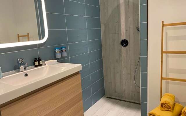 Villa kahlo Omaha Beach