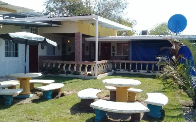 Hotel Los Troncos
