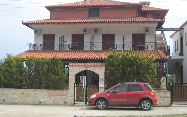 Petradaki Apartments