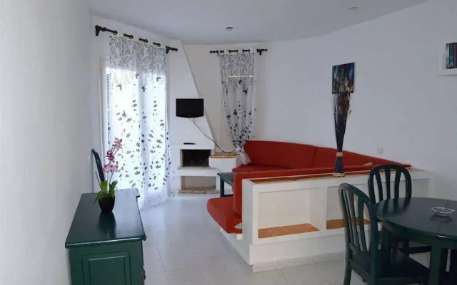 Las Bouganvillas