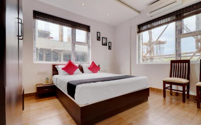 Capital O 43639 Hotel Sri Alok Park