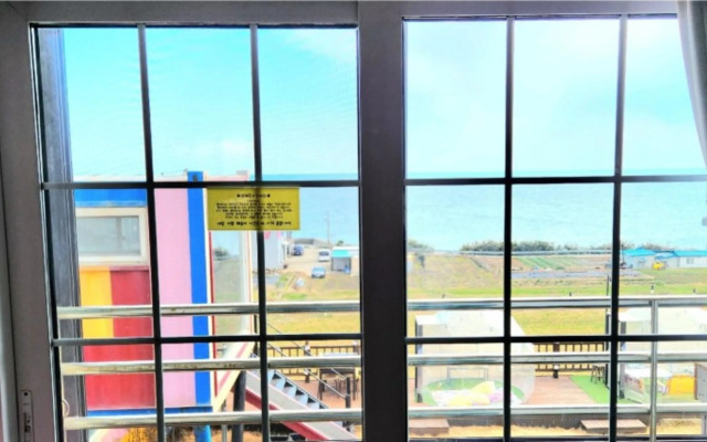 Pohang Full House Pension