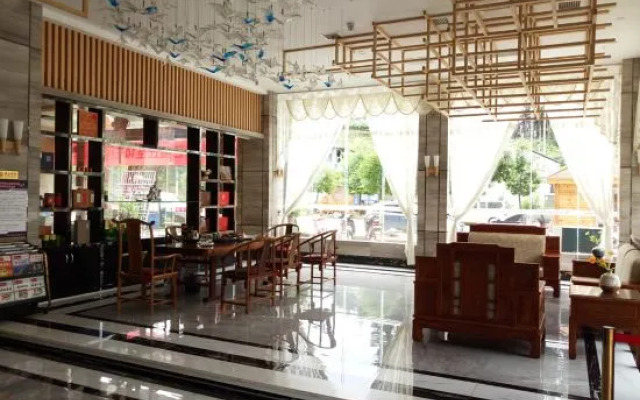 95 Hotel Chain Ziyun