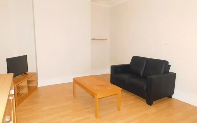 Elegant Gibraltar Street City Apartment