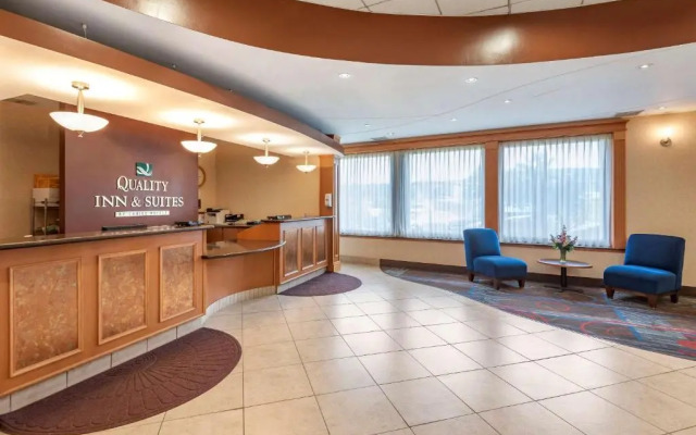 Quality Inn & Suites Vestal Binghamton