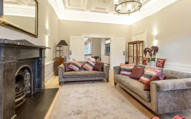 Wall Street Journal Featured 3bed/3bath Apartment