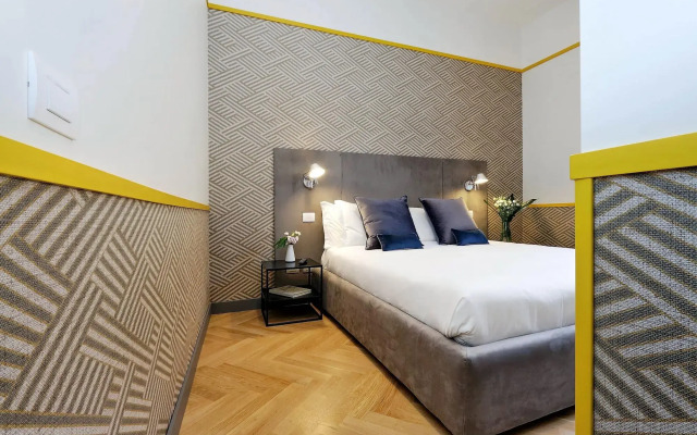 Roma Five Suites