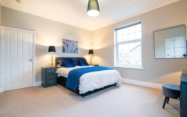 Modern Living 2 Bedroom Apartment South Wilmslow