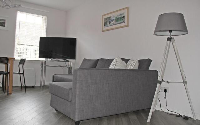 Cosy Castle Apartment