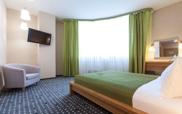 Meridian Hotel