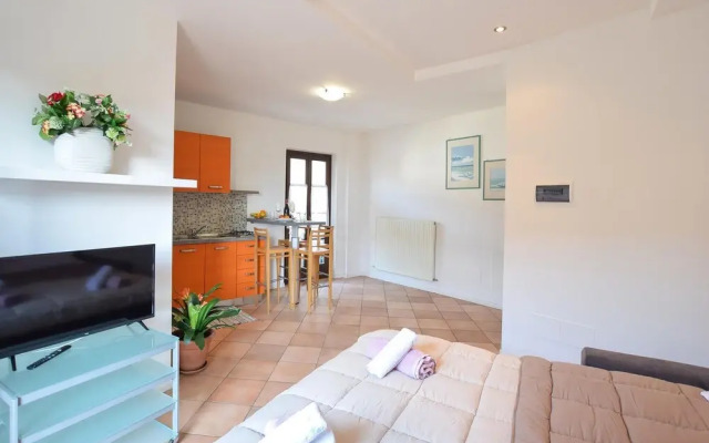Beautiful Apartment in Vignole With Wifi