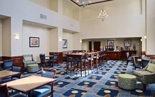 Hampton Inn & Suites Mansfield