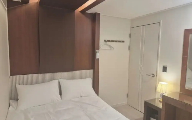 AnOn hostel