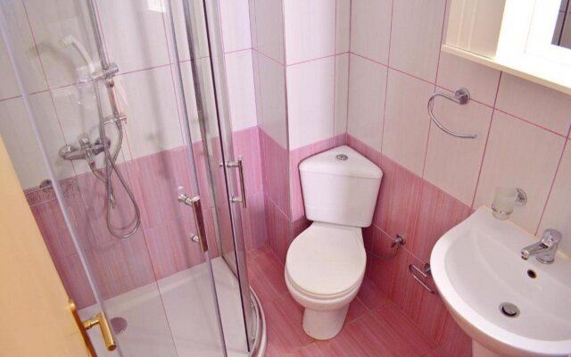 Melina's House