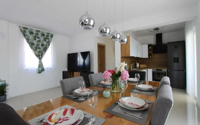 Apartment Nika-2 by Interhome