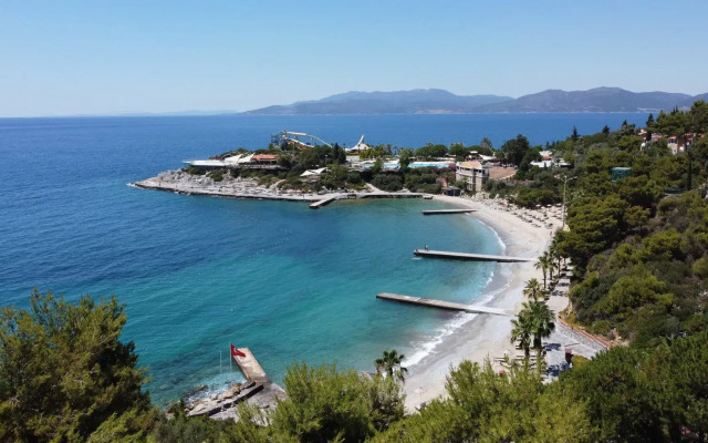 Pine Bay Holiday Resort