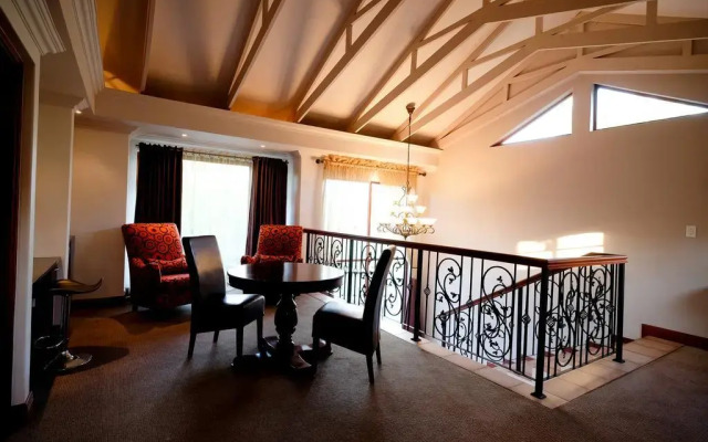 Oxbow Country Estate