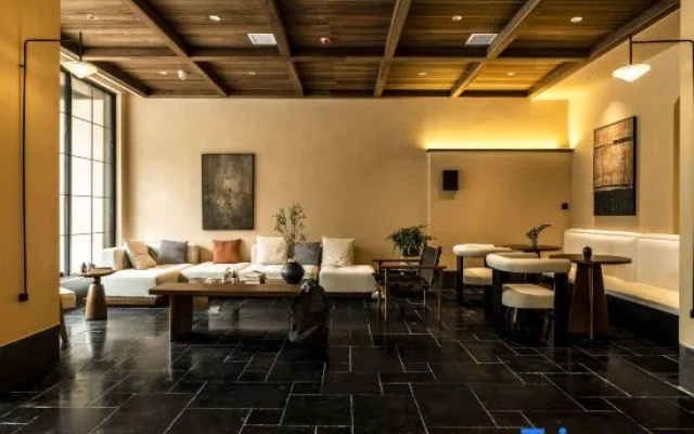 Weining Yuduo Hotel