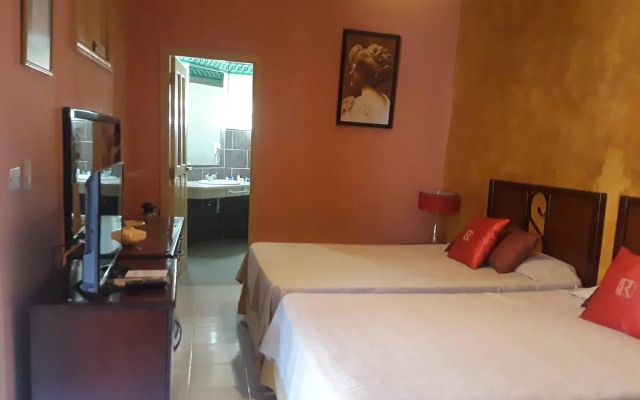 Hotel E La Ronda
