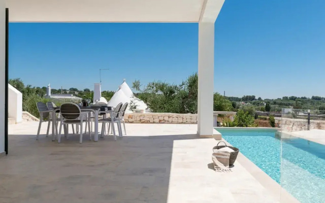 Charming Villa With Pool in Valle d Itria by Wonderful Italy
