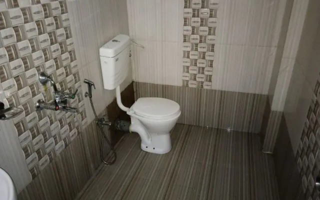 OYO 3780 Hotel Crystal Court