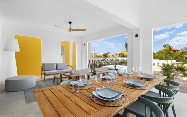Dolce Vita Homes Bonaire