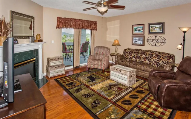 Whispering Pines 211